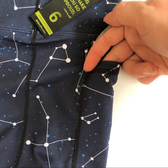POPFLEX Constellation Outta This World Shorts Set - Picture 6 of 10